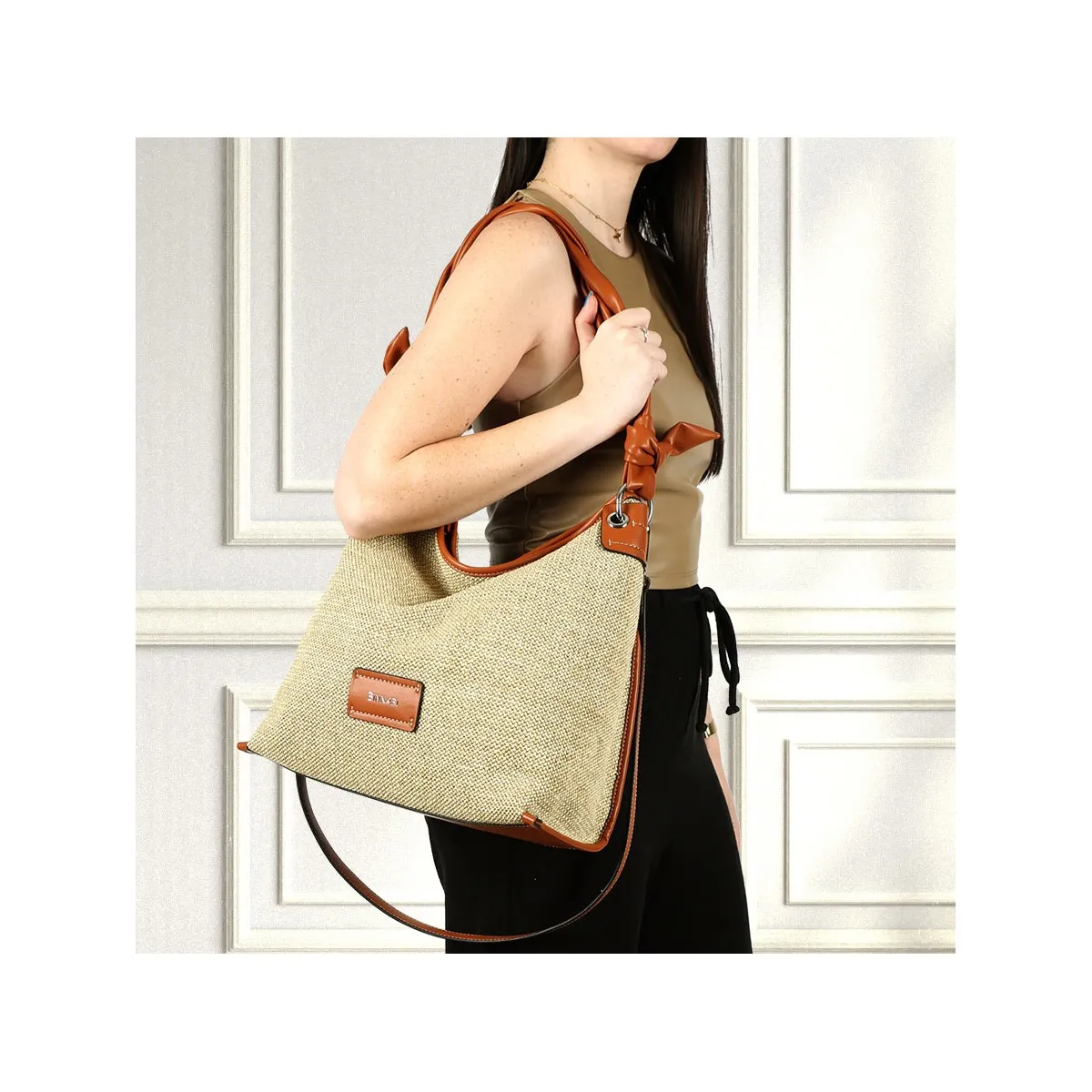 Bolso Binnari de hombro en rafia Violeta, beige y negro Cnp19241