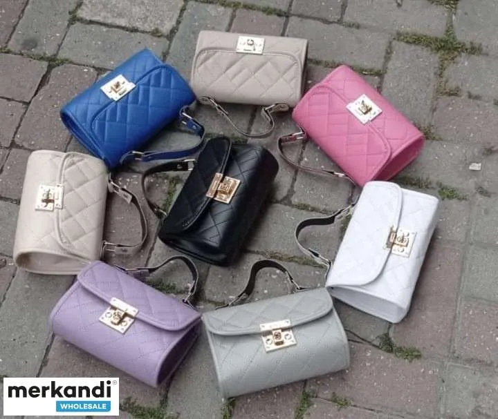 Bolsos de mujer exclusivos de Turquía al por mayor a precios atractivos.