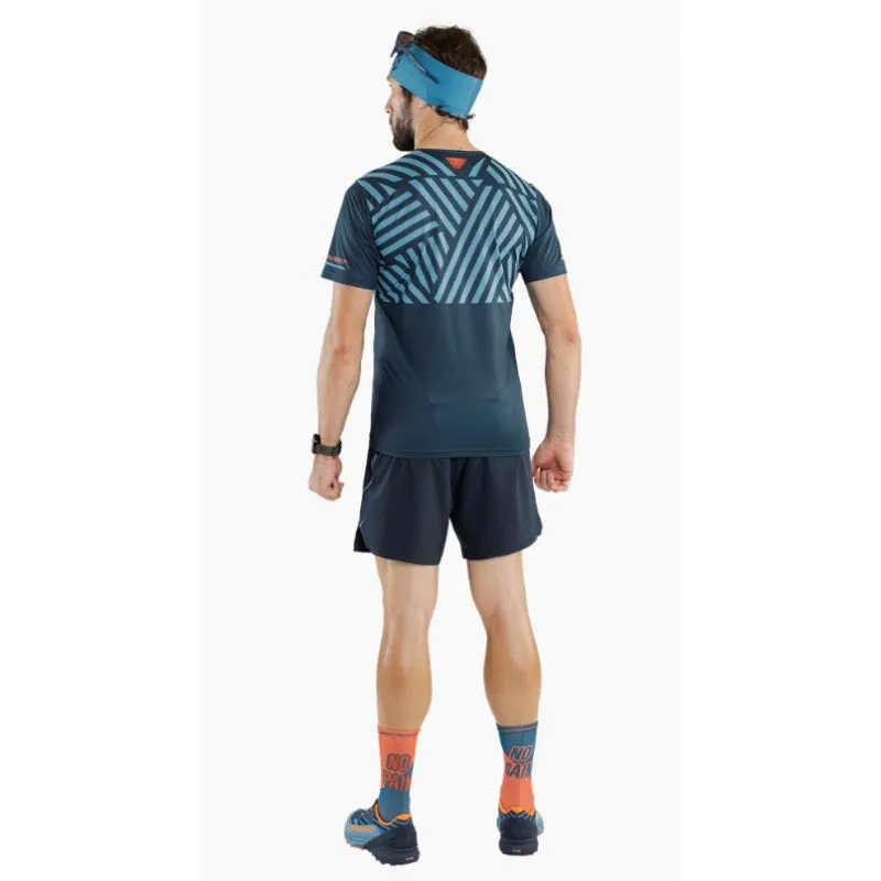 Camiseta trail running Dynafit TRAIL GRAPHIC SHIRT (azul tormenta RAZZLE DAZZLE) Hombre