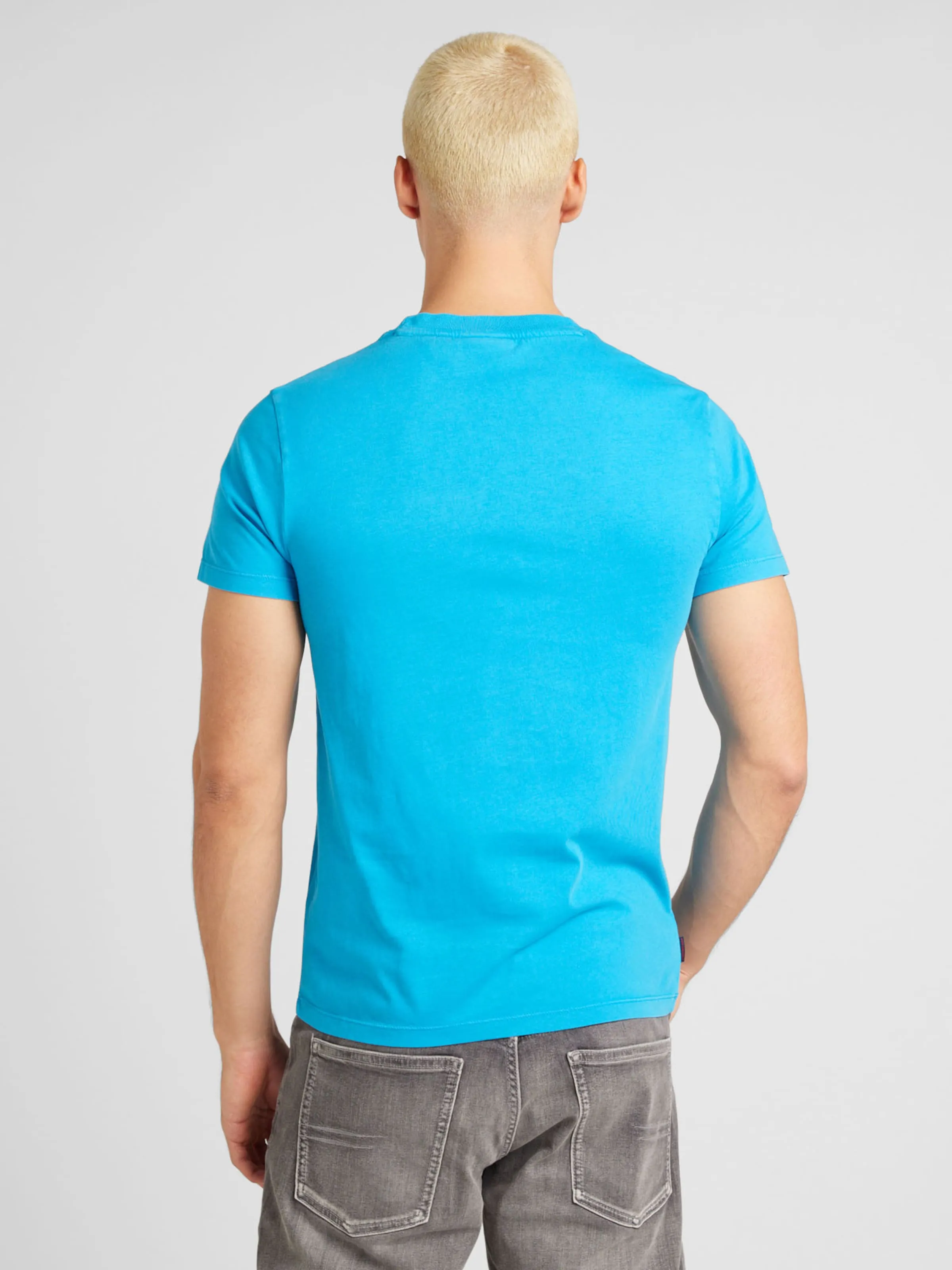 Camiseta 'ESSENTIAL' Superdry en Azul Neon