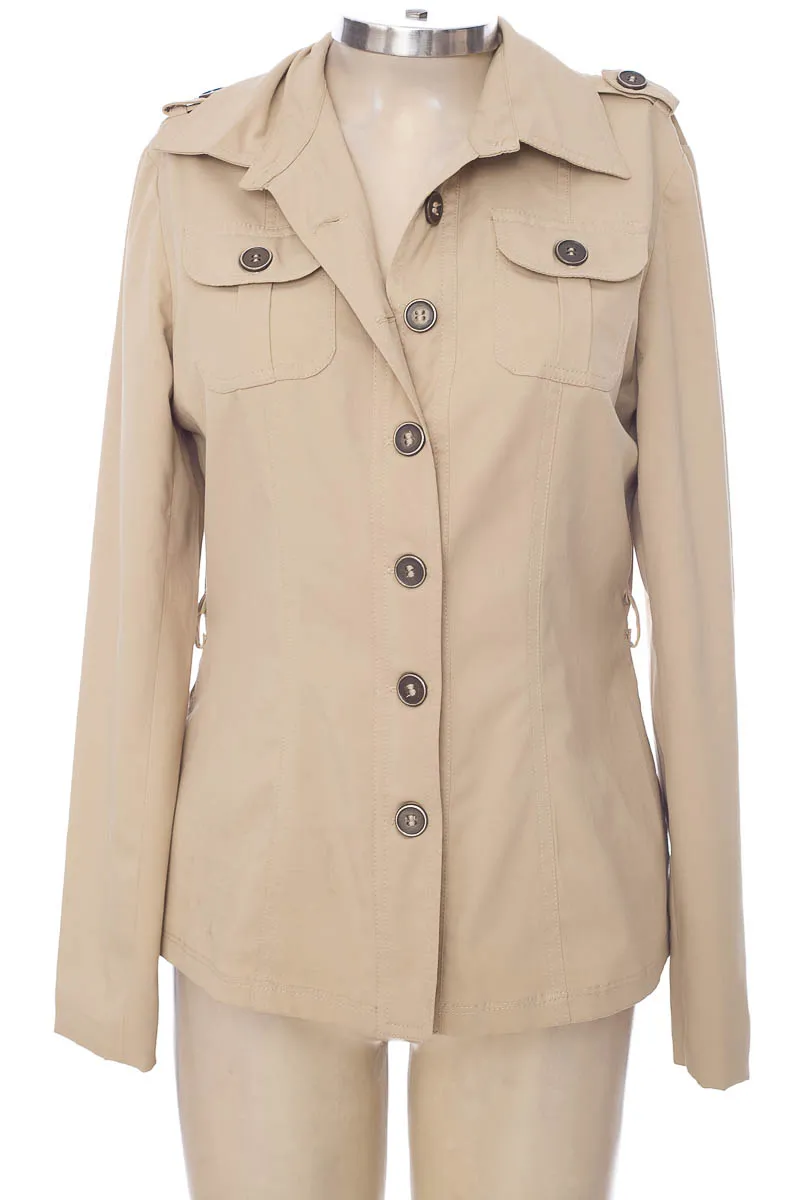 Chaqueta / Abrigo color Beige - Yesenia Puello