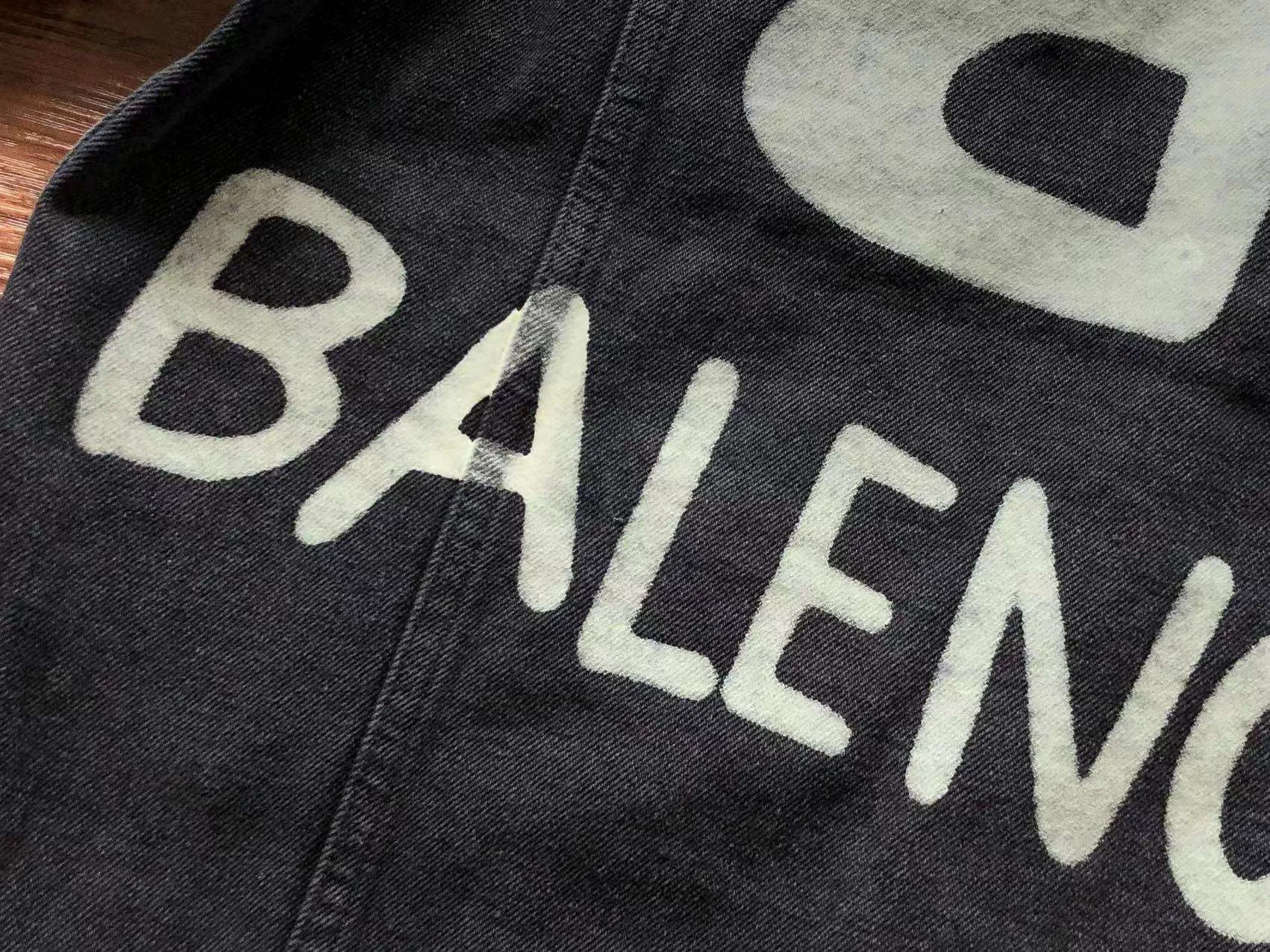 Chaqueta Vaquera Balenciaga – Denim Edition