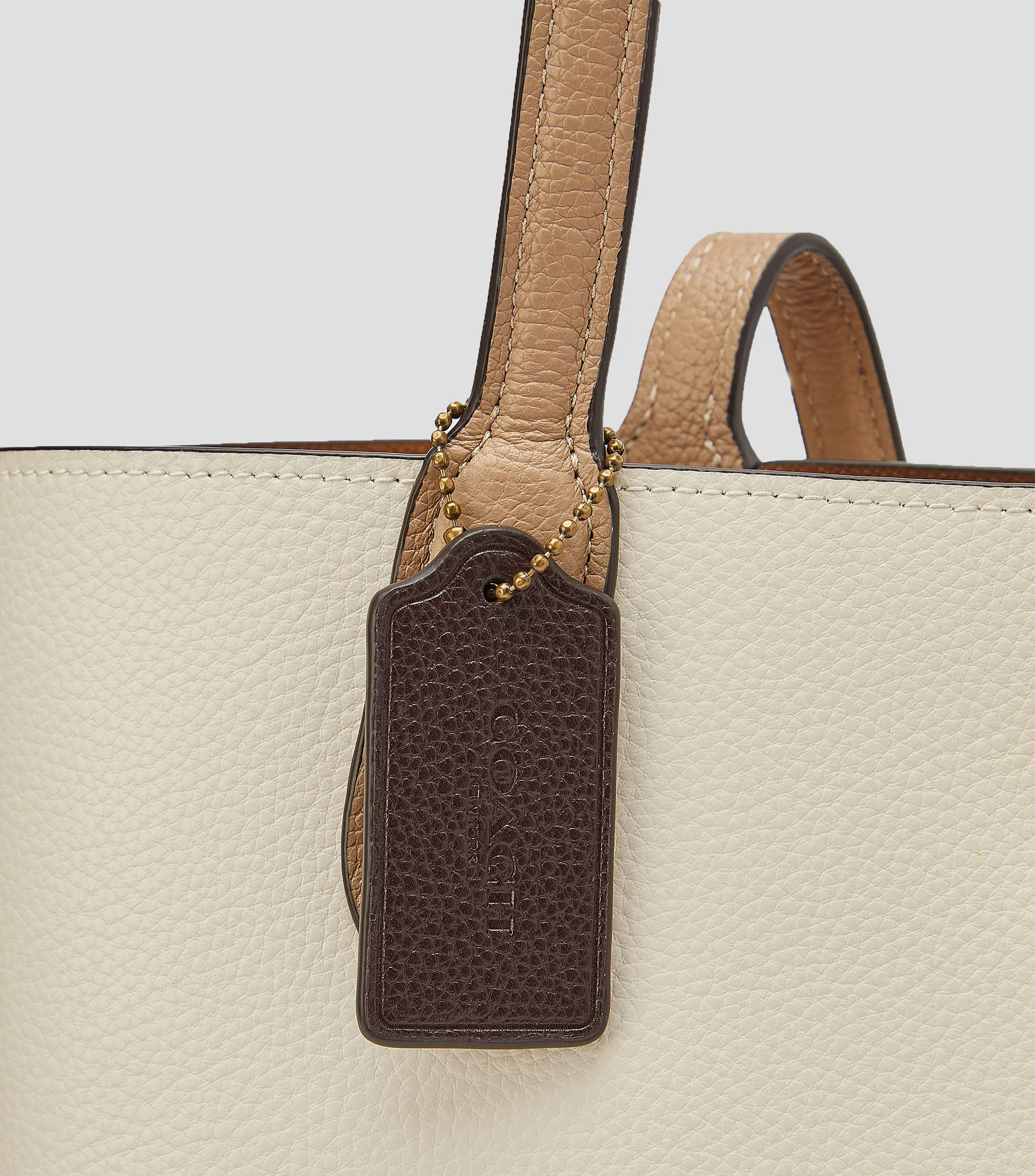 Coach Bolso Tote beige en piel Willow Mujer