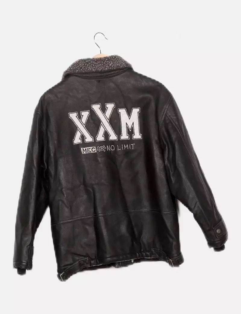 EXTREME Chaqueta negra combinada pelo