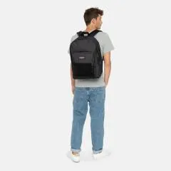 MOCHILA EASTPAK Pinnacle triple 38 litros EK06050U Minidot Gris oscura puntos blancos