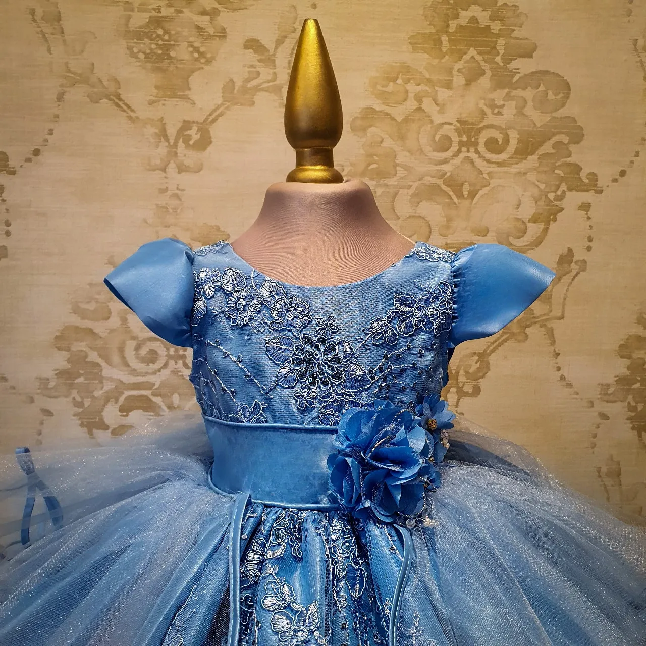 Vestido de Niña Fiesta Azul Cielo Encaje Bordado con Flor Talla 2 a 8 años